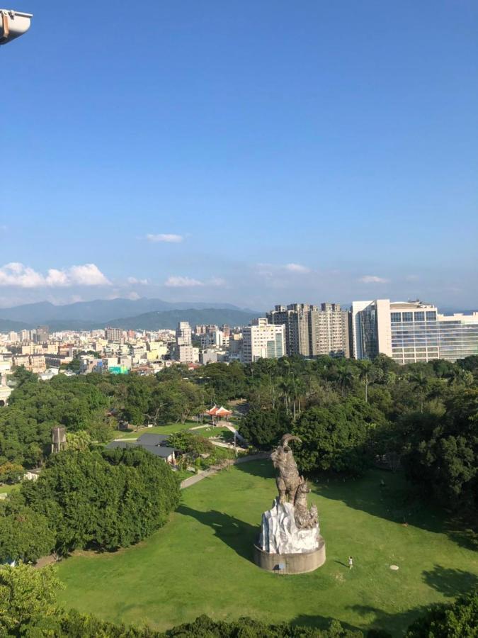 星霖之家 Διαμέρισμα Ταϊχούνγκ Εξωτερικό φωτογραφία